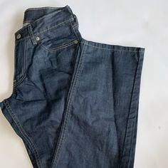 Dark Wash 28/30 Mens Levis, Perfect Condition, Never Worn Super Cute As A Womens Jean Too! Low Rise Boyfriend Cut! Waist Circumference: 28 In Inseam: 27 In Price Negotiable Levis 514, Boyfriend Cut, Size 28 Jeans, Levis Men, Levis Jeans, Colored Jeans, Mens Jeans, Super Cute, Women Jeans