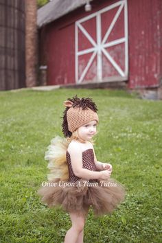 Horse Tutu Dress  Cute Farm Animal Pony by OnceUponATimeTuTus Baby Animal Costumes, Horse Crochet, Halloween Costume Kids, Tutu Top, Horse Costume, Girl Horse, Gold Tulle, Baby Kostüm