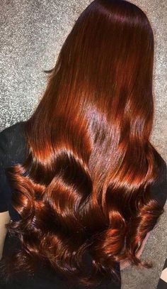 Red Henna Hair, Dark Ginger Hair, Blood Red Hair, Red Dreads, Long Auburn Hair, Auburn Red Hair, Dark Auburn Hair, Long Shiny Hair, Brown Ombre Hair