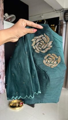 www.threadslabel.com
whatsapp 9380266067

Threads soft organza saree with bottle green pearl hand worked blouse Blouse Handwork, Worked Blouse, Ready Made Blouse, Handwork Blouse, Saree Fancy, Blouse Designer, Latest Model Blouse Designs, Saree Designer