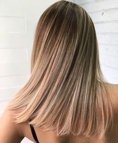 Sleek lob Ombre Hair Balayage, Haircut Styles, Ombré Hair, Short Choppy Hair, Hair Balayage, Short Hair Balayage, Long Bob Hairstyles