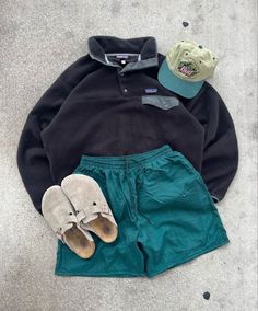 Simple Streetwear, Granola Style, Ames Iowa, Granola Outfits, Rare Clothing, Outdoorsy Style, Fall Sale, Guys Clothing Styles, Mens Outfit Inspiration