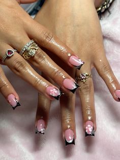 #summernails #blackfrenchnails #flowers #fyp Hard Nails Short, Black Hibiscus Nails, Black French Tip Nails With Flower, Black French Tip With Hibiscus Flower, Black French With Flowers, Black French Tip With Flower Design, Short Frenchies With Designs, Gel Manicure Designs Short Nails, Pink French Hibiscus Nails