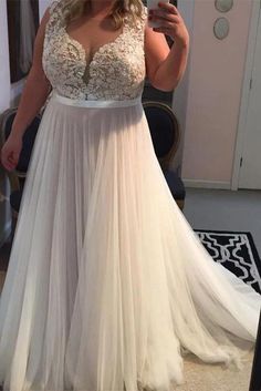 A Line Sleeveless Prom Dress with Lace Brush Train Tulle Plus Size Dresses - Prom Dresses Gaun Tulle, Robes D'occasion, Plus Size Wedding Dresses, Beach Wedding Dresses, Plus Size Prom, Dresses Plus Size, Plus Size Prom Dresses, Summer Wedding Dress, Wedding Dresses Plus Size