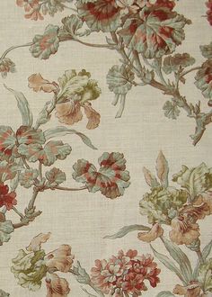 an old wallpaper with flowers and leaves on it