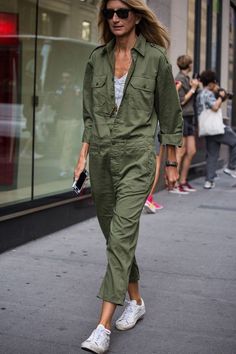 Get to know the colour DNA of New York's freshest street style with our Topshop pin palette. #Topshop Army Green Jumpsuit, Plain Jumpsuits, Khaki Jumpsuit, Army Fashion, Green Jumpsuit, Military Fashion, White Sneakers, Tulum