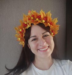 The autumn set is ideal for girls and adult women. A great Thanksgiving gift Autumn Hair, Leaf Crown, Thanksgiving Gift, Turbans, Thanksgiving Gifts, Hair Accessories Headbands, Fall Hair, Maple Leaf, Hair Band