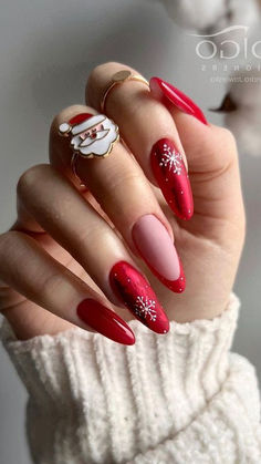 Get ready for the holidays with these festive Christmas nails! 🎄💅 #ChristmasNails #HolidayNails #NailArt #WinterNails #RedAndGreen #SparkleAndShine #NailInspo #NailGoals #DeckTheNails #MerryManicure Winter Nails Acrylic, Christmas Nails Easy