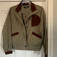 Nwt Size Small, Lightweight Bomber Style Jacket. Cute Brown Detailing On Collar, Pockets And Sleeves. Retro Khaki Outerwear For Fall, Retro Fall Utility Jacket For Work, Retro Utility Jacket For Fall Workwear, Retro Khaki Outerwear For Spring, Hoodie Jacket Women, Streetwear Jackets, Fur Collar Jacket, Carhartt Womens, Black Windbreaker