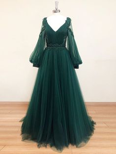 Prom Dress Green, Muslim Evening Dresses, Green Tulle, Wedding Dress With Pockets, Tulle Evening Dress, Corset Dress Prom, Long Sleeve Evening Dresses, Custom Size Dresses, Green Prom Dress