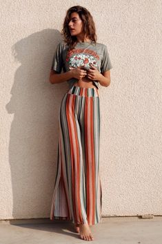 Vibe Outfits, Season Outfits, 70s Outfits, Estilo Hippie, Summer Closet, Retro Fits, Mode Boho