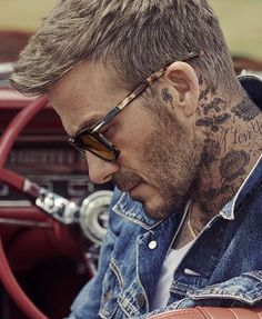 David Beckham Tattoos, David Beckham Style Outfits, David Beckham Style, New Hair Do, Men Haircut Styles, Beard Tattoo