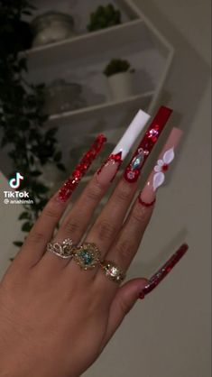 Xl Long Acrylic Nails Square Red, Xl Long Acrylic Nails Birthday, Baddie Nails Designs Long, Long Acrylic Nail Designs Red, Square Xl Acrylic Nails, Red Xl Nails, Long Red Acrylic Nails Design, Extra Long Nail Ideas, Long Acrylic Nails Red