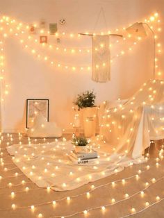 200+ Aesthetic Cozy Halloween Bedroom Decor Ideas to Try in 2024 | Indoor Halloween Decorations Tree Camping, Fairy Lights Decor, String Lights In The Bedroom, Fairy Lights Bedroom, Globe String Lights, Makeover Bedroom, Lighting Lamp, Camp Wedding, Light String