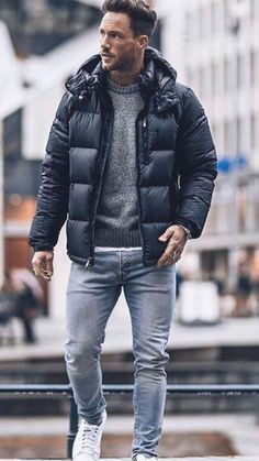 Best Puffer Jacket, Mens Winter Fashion Outfits, Herren Style, Mens Fashion Rugged, Winter Outfits Men, Mens Fashion Classy, Mens Fashion Fall, Puffy Jacket, Men Fashion Casual Outfits