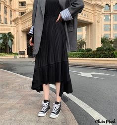 Olivia Mark - Asymmetrical Hem Chiffon Midi Skirt with High Waist and Loose Pleats Ruffle Long Skirt, Goth Skirts, Pleated Chiffon Skirt, High Waisted Pleated Skirt, Pleated Chiffon, Long Skirts For Women, Mid Length Skirts, Black Midi Skirt, Asymmetrical Skirt