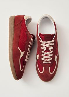 tb.490 Rife Sheen Red | ALOHAS Red Sneakers, Color Rojo, Red Suede