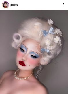 1700s Makeup 18th Century, Head Tilted Down Looking Up Reference, Mary Antoinette Makeup, Creative Drag Makeup, Georgian Makeup, 1800 Makeup, Victorian Makeup Look, Rococo Inspired Fashion, Furina Redesign