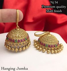 Pakistani Bridal Jewelry, Punjabi Outfits, Gold Necklace Simple, Trendy Blouse, Gold Jewelry Stores, Gold Pendant Jewelry, Silver Collection, Indian Earrings