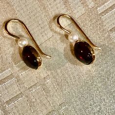 Vintage Ed Levin 14k, Pearl & Garnet Cabochon Earrings In Pristine Condition. Signed By Artist & Samped 14k. Brand New Condition. Nos. Were Never Worn. Beautifully Made Classically Designed Petite Earrings That Are Very Comfortable To Wear, Earrings Are .75" Long. & .25" Wide. Each Square Of Graph Paper Is 1/4". Very Well Crafted And Ergonomically Designed. Lightweight & Dainty For Those Sensitive To Heavy Earrings. This Earring Design Was Retired By Ed Levin Design Studio In 2008 And Will Not B Elegant Cabochon Earrings For Anniversary, Elegant Yellow Gold Cabochon Earrings, Formal Cabochon Earrings In Fine Jewelry Style, Formal Cabochon Fine Jewelry Earrings, Yellow Gold Pearl Earrings With Gemstone, Classic Gemstone Earrings For Formal Occasions, Elegant Cabochon Pearl Drop Earrings, Classic Formal Gemstone Earrings, Elegant Garnet Drop Earrings