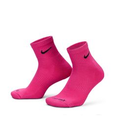 Whether it's for work, sports, or just everyday living, you need socks that are comfortable and will last. The Nike 6 Pack Unisex Everyday Plus Cushioned Quarter Socks fit the bill. Besides their cushioning, they also wick sweat, so your feet stay dry even during strenuous tasks. Fabric: Cotton, Polyester, Spandex. Quarter-cut. Moisture-wicking. Cushioned. Six pairs. Breathable Casual Sports Socks, Casual Sports Socks, Pink Breathable Workout Socks, Breathable Pink Workout Socks, Breathable Casual Socks For Sports Season, Breathable Casual Socks For Sports, Athleisure Running Socks Fade-resistant, Anti-odor Running Socks Athleisure Style, Anti-odor Running Socks For Athleisure