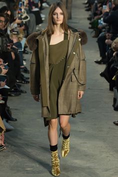 3.1 Phillip Lim Fall 2016 Ready-to-Wear Collection Photos - Vogue British Vogue, Outfit Combinations, Fall Collection, 3.1 Phillip Lim, Phillip Lim, Fall Outfits Women, Military Fashion