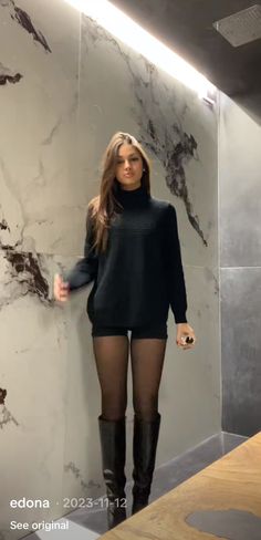 Winter Outfits For Night Out, Black Boot Outfit Ideas, Winter Outfit Night Out, Pub Outfit Night Winter, Autumn Night Out Outfit, Winter Outfits Night Out, Casual Outfits Fashion, Fest Outfits, Chique Outfits