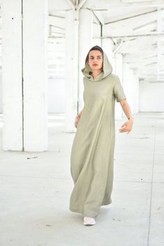 "Linen Hooded Dress, Plus Size Maxi Dress, Loose Fit Summer Dress ◈ Stylish and chic fashion is our shared dream! You can be sure that this piece is made with a lot of love and craftsmanship. ◈ S I Z I N G ◈ This item is available from XS to 4XL. Please, have a look at my Size Chart below before placing your order. ◈ D E L I V E R Y ◈ This item will be shipped in up to 5 days after your order was placed. We use Express worldwide shipping for all of our items. Shipping usually takes: ✈ 2-3 biz da Lagenlook Long Green Dress, Long Lagenlook Dress With Relaxed Fit, Long Relaxed Fit Lagenlook Dress, Fitted Short Sleeve Kaftan For Spring, Dress Loose Fit, Plus Size Maxi Dress, Dress Stylish, Fit Summer, Hooded Dress