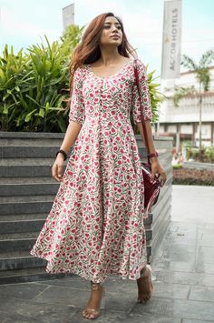 Cotton Dress Pattern, Cotton Short Dresses, 5 Outfits, Maxi Dress Designs, Long Kurti Designs, Cotton Kurti Designs