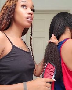 The TangleEase™ effortlessly detangles even the most stubborn knots and tangles in your hair. Cut down on styling time and avoid hair catching, whether your hair is wet or dry. Curly Pixie Cuts, Beauty Routine Tips, Detangling Brush, Girls Braids, Short Styles