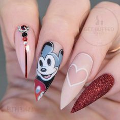 Cute Disney nail art don't like the shape though Mouse Nail Art, Mickey Mouse Nail Art, Nail Inspired, Acrylic Nails Natural, Mickey Mouse Nails, Disney Acrylic Nails, Mickey Nails, Kutek Disney, Stiletto Nail Art