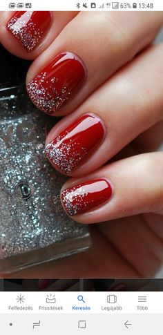 Short Red Winter Nails, Red Nails With Glitter Ombre, Red Nails With Silver Glitter Tips, Christmas And New Year Nails Simple, Red And Silver Short Nails, Red Christmas Nails Natural, Dip Powder Nails For Christmas, Christmas No Chip Nails, Dip Powder Nails Holiday