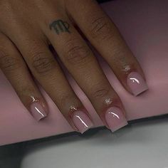 Hey girlies, FOLLOW, LIKE and SAVE @𝗽𝗿𝗲𝘁𝘁𝘆𝗴𝗿𝗹_𝗰𝗲𝗰𝗲 for your daily dose of Pins.🌸💸🥂 Acrylic Nails For Nurses, Nails For Nursing Students, Short Plain Acrylic Nails, Nurse Nails Acrylic, Simple Short Acrylic Nail Ideas, Hospital Nails, Very Short Acrylic Nails, Simple Short Acrylic Nails, Nurse Nails