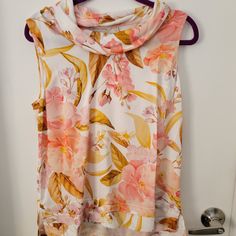 Brand New Never Worn.Tank Top That Is Done Is Soft Pink. Size Small. Back Of Blouse Is Longer Than Front. Has Side Slits. 70 % Rayon And 30 % Lyocell. Machine Wash Cold On Gentle Cycle, And Hang To Dry. May Be Dry Cleaned. Sleeveless Stretch Blouse With Floral Print, Cowl Neck Blouse, Blouse Tank Top, Soft Surroundings, Cowl Neck, Soft Pink, Womens Sizes, Tank Top, Womens Tops