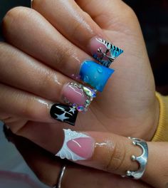 Birthday Nails Duck, Duck Nails Design, Corset Nails, Shorties Nails, Overlay Nails