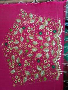 Ghagra Design, Maggam Blouses, Patch Work Blouse Designs, Blouse Works, Cutwork Blouse, Latest Blouse Designs Pattern