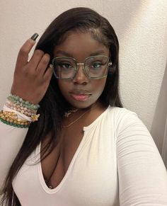 Black Like Me, Pelo Afro, Black Femininity, Stylish Glasses, Dark Skin Women, Girls With Glasses, Pretty Selfies, Womens Glasses