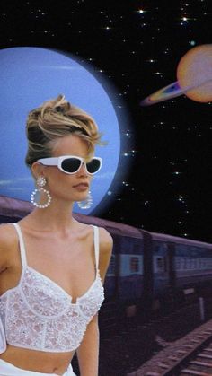 #space #vintage #aesthetic #background #vogue #futuristic Vogue Futuristic, Space Vintage Aesthetic, Futuristic Aesthetic Outfit, Disco Rave, Silent Disco, Space Vintage, Glam Aesthetic