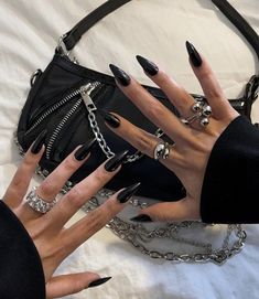 Wife Nails, Nails Collection, Belly Button Piercing Jewelry, Spooky Szn, Blush Pink Dresses, Pretty Gel Nails, Mob Wives, Mob Wife, Nails 2024