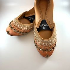 Handmade Personalised Juttis , Pakistani Shoes & Customised Ethnic Footwear - Etsy South Africa Pakistani Shoes, Womens Wedding Shoes, Wedding Shoes, South Africa, United Kingdom