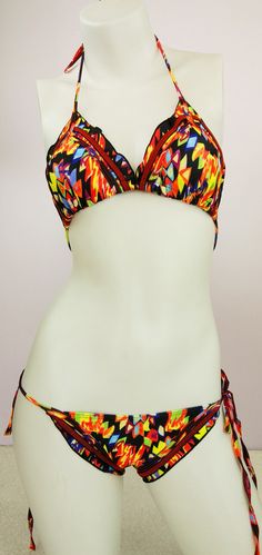 This is a sexy bikini with Two Pieces Set design, ruffled trim plays up the fun and flirty style, side lace up triangle bottom, so sexy and beautiful, you own to have one.Material: PolyesterColor: PrintSize: S,M,L,XLChest Pad: YesNeckline: HalterType:Bikini Hip Clothes, Two Piece Swimwear, Ankle Bones, Designer Swimwear, Set Design, Two Piece Sets, Pet Hair, Ruffle Trim, Two Pieces