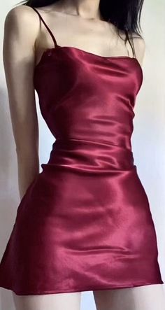 Fabric: Silk Satin Color: Burgundy Size: US 2-16. True to the size chart. Check our Size Chart to get your correct size. Highly suggest the custom size for plus size. Free custom-size service is available. Put your exact measurements in the note box or email your exact measurements once the order is placed. Have questions about sizing, color, time, or styling? Send us a chat or email us: preppydress@outlook.com 18th Birthday Dress, Dresses Birthday, Short Party Dress, Birthday Outfits, Mode Inspo, 18th Birthday, Instagram Foto, Homecoming Dress, Birthday Dresses