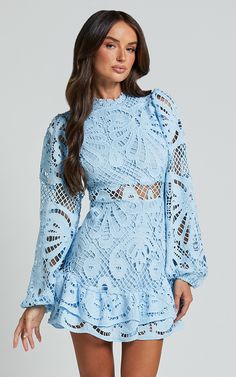 Kiss Me Now Mini Dress - Long Puff Sleeve Dress in Soft Blue Dress Sleeve Styles, Lace Dress With Sleeves, Mini Robes, Weave Style, Long Puff Sleeves, Pink Mini Dresses, Red Mini Dress, Lace Mini Dress, Me Now