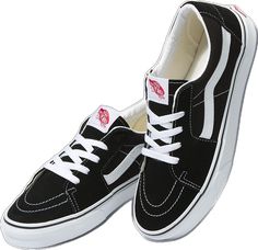 Casual Black And White High-top Skate Shoes, Casual Black And White Low-top Skate Shoes, Casual High-top Skate Shoes In Black And White, Vans Old Skool Navy, White Checkered Vans, Pop Shoes, Gold Vans, High Tops Women, Checkered Vans