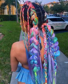 Festival Braid Hairstyles, Rave Braiding Hair, Festival Hair With Color Extensions, Rave Hairstyles With Extensions, Rave Hair Braid Extensions, Braided Hair With Extensions, Rave Hair Braids, Braids With Tinsel