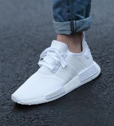 Sneaker Outfits, Adidas Shoes Women, Adidas Sneaker, Adidas Outfit, Adidas Nmd, Grey Sneakers, Shoes Sneakers Adidas, Sneakers Men Fashion, Sneaker Brands