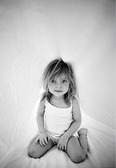 Baby Fotografie, Lazy Saturday, Blanket Pillow, Pillow Fort, Foto Baby, Childrens Photography, Art Idea, Pink Sugar, Kids Portraits