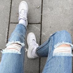 pinterest: @mylittlejourney | tumblr: @toxicangel | twitter: @stef_giordano | ig: @stefgphotography Trendy Outfit Inspo, Camp Camp, Jeans Outfit Summer, Fire Fits, Nike Air Force Ones, Indie Fashion, Outfit Inspo Fall, Office Outfits, Fashion Killa