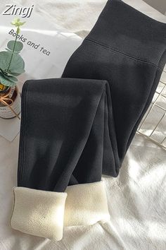 Shipping: Worldwide Express Shipping AvailableDelivery time: 7-15Days Fast ShippingReturns: Fast refund, 100% Money Back Guarantee.Brand Name: GareMayWaist Type: HIGHStyle: CasualLength: Ankle-LengthOrigin: Mainland ChinaCN: ShandongSeam: SEAMPattern Type: SolidMaterial: CottonMaterial: PolyesterMaterial: SpandexAge: 25-34Thickness: FleeceItem Type: leggingsPlace Of Origin: China (Mainland)Model Number: A-L8890Spandex: Spandex(10%-20%)Fabric Type: BroadclothHip-Style: RegularGender: WOMEN Thick Pants, White Flat Shoes, Thermal Leggings, Warm Leggings, Fleece Leggings, Winter Leggings, Leggings For Women, Canvas Shoes Women, Black Khakis