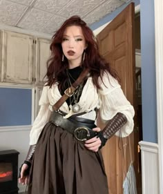 annalyse taylor Ren Fair Outfits, Fair Outfit Ideas, Ren Faire Ideas, Pirate Aesthetic, Ren Faire Costume